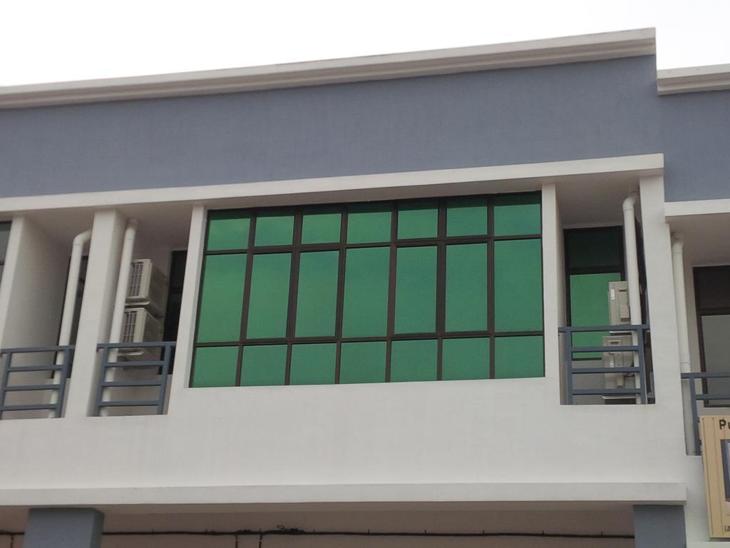 Eiman Homestay, Kluang Extérieur photo